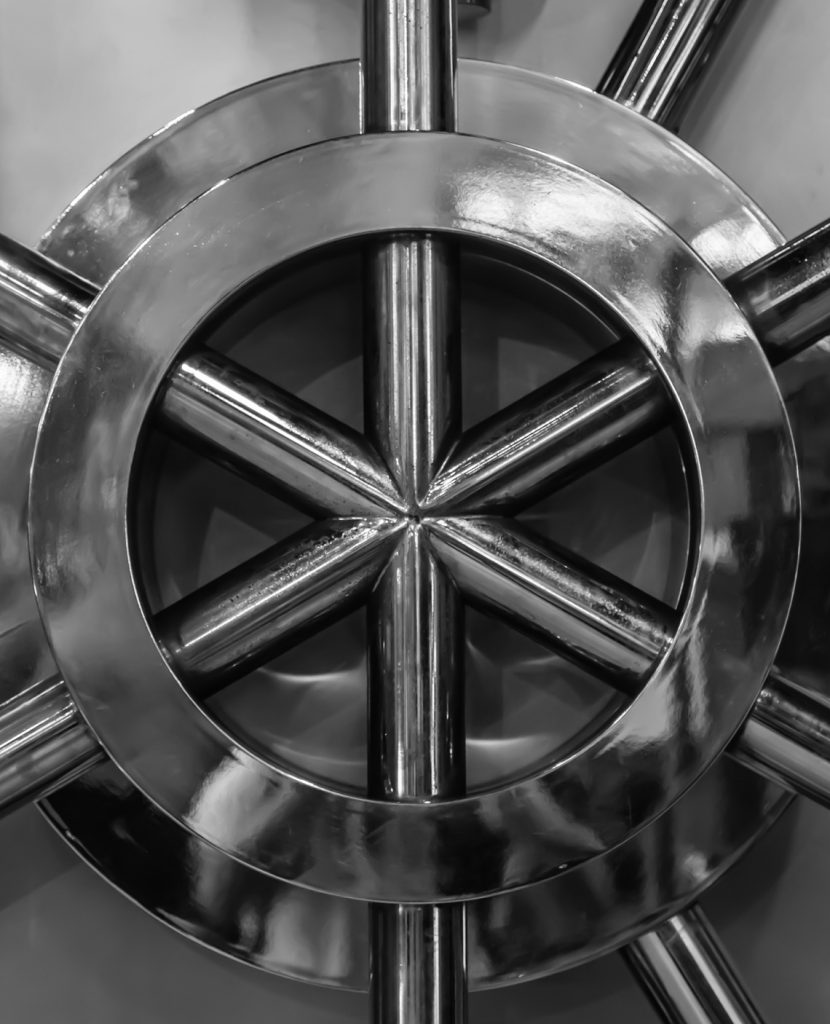 Bank vault door